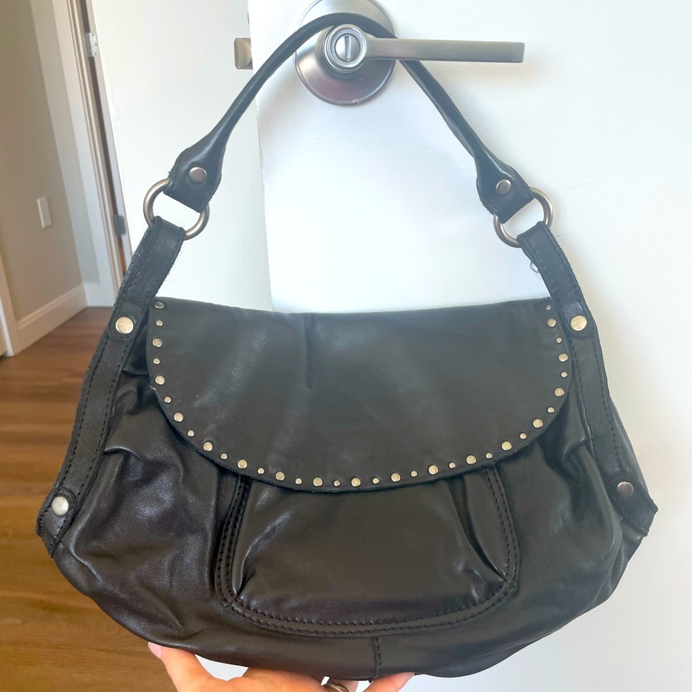 Beautiful, used maybe twice Lucky Brand leather purse